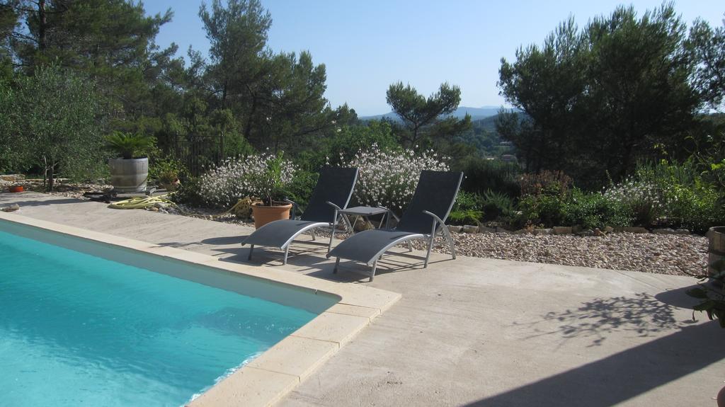 Les Hauts Des Materonnes Tourves Εξωτερικό φωτογραφία